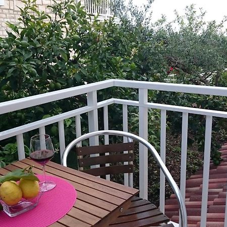 Apartments Mare Χβαρ Δωμάτιο φωτογραφία